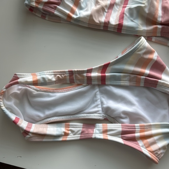 xhilaration bikini set size medium pastel stripes - Picture 4 of 7